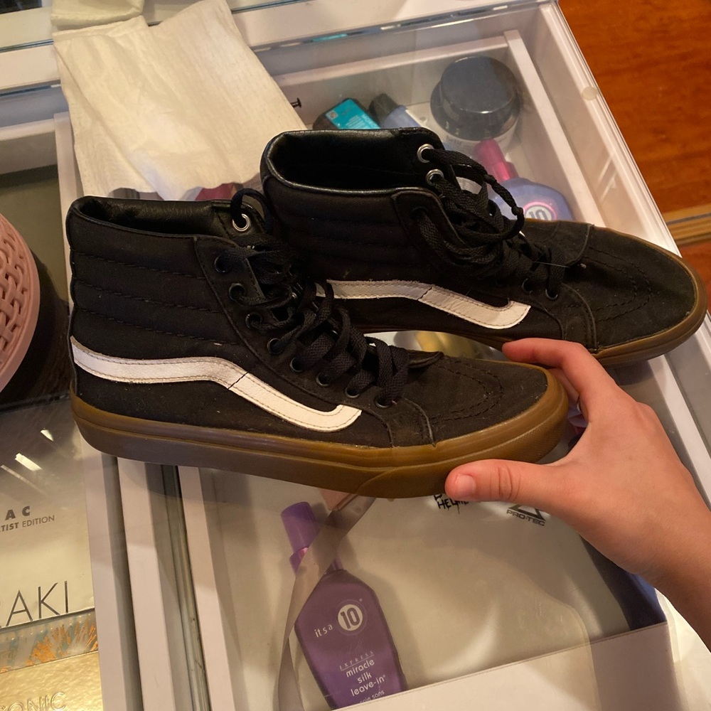 Black vans